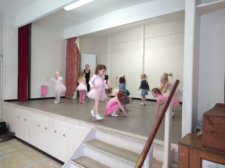 All Little Dancers/Lesley Taylor School of Dance
